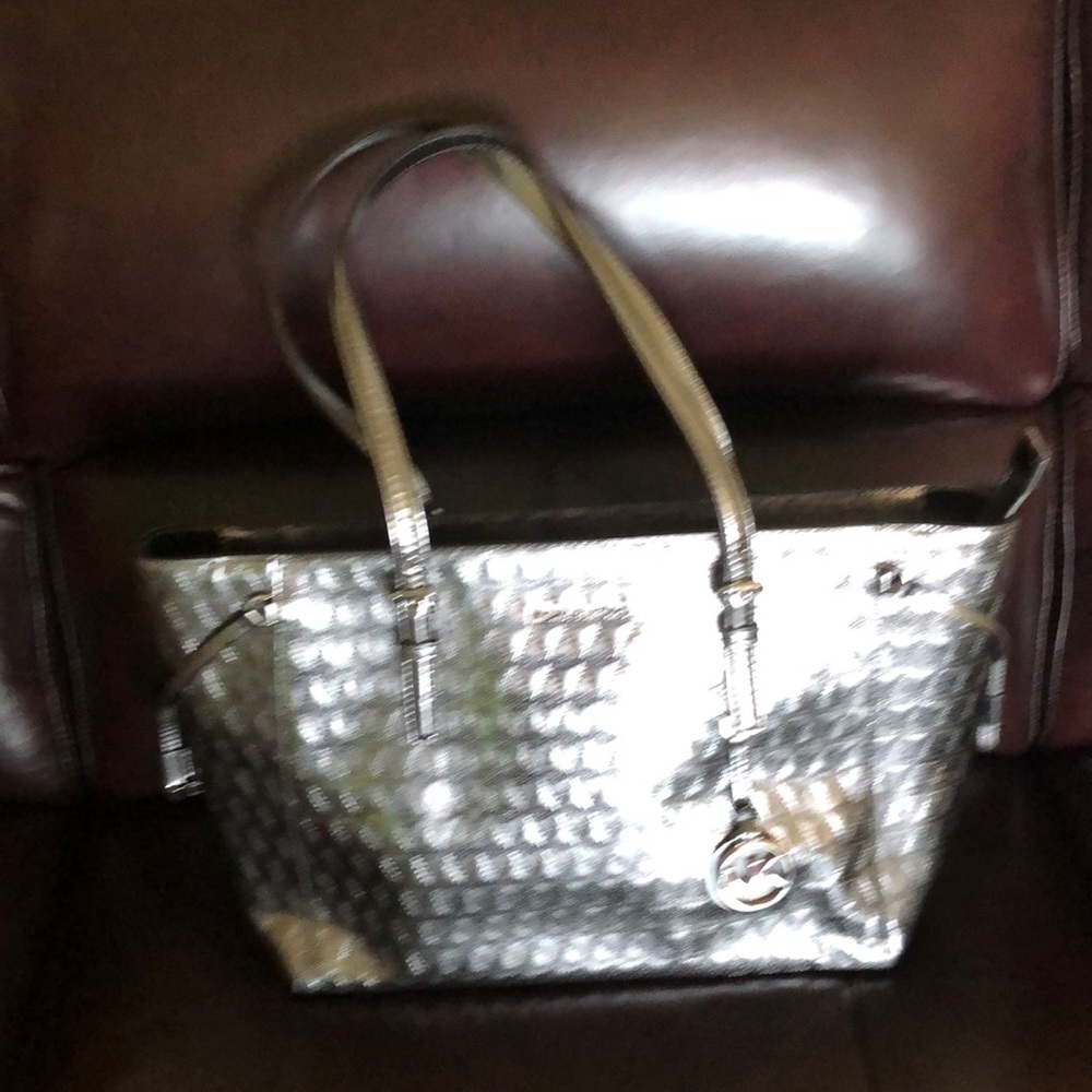 Michael Kors tote